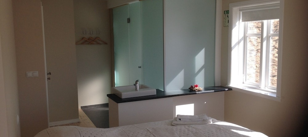 Kolkuós Guesthouse, Saudarkrokur — photo 1