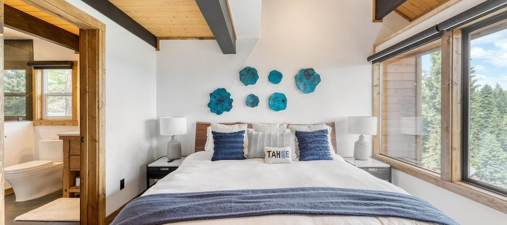 Lake View, Firepit, Game Room Remodeled Nightingale Overlook by Avantstay, 卡内利安湾 — 照片 1