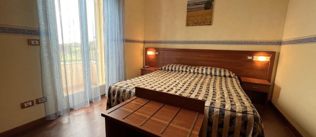 Viole Country Hotel, Ривоторто — фото 1