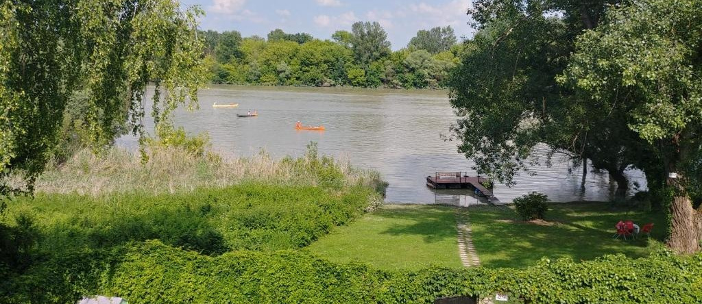 Vízparti Apartmanház, Leanyfalu — photo 1