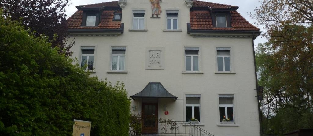 Trompeterschlössle Hotel, 克罗伊茨林根 — 照片 1