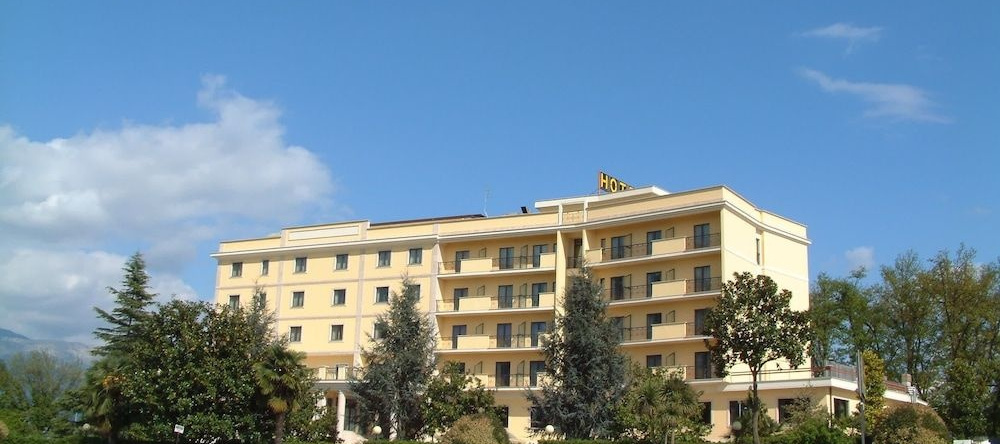 Hotel Ristorante Al Boschetto, Cassino — photo 1