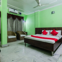 OYO 27675 Hotel Am Palace, Nagaon — photo 3