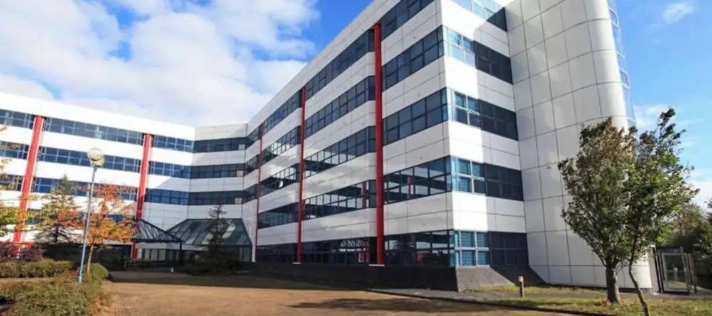 Sapphire House Apartments, 特尔福德 — 照片 1