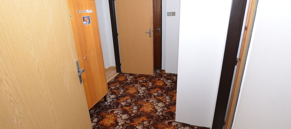 Quaint Apartment in Rokytnice nad Jizerou With Valley View, 罗基特尼采河畔伊泽拉 — 照片 1