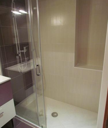 Apartamentos Elvira Valderrobres, 巴尔德罗夫雷斯 — 照片 1