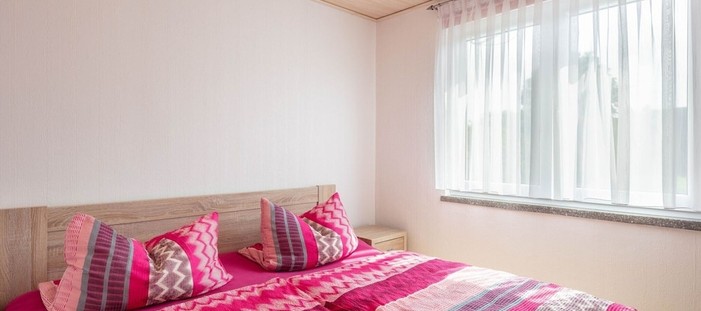 Ideal Holiday Home in Wutha-Farnroda near City Center, 武塔法恩罗达 — 照片 1