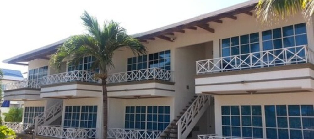 Hotel Tropical Inn, Пунта Аренас — фото 1