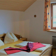 Hotel Gasthof zur Linde, 诺伊马克特 — 照片 3