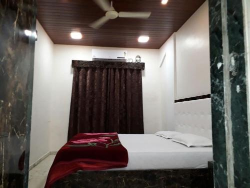Blue Waters Resort Lonavala., 洛纳瓦拉 — 照片 1