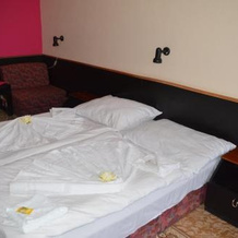 Hotel POŠTÁR ***, 卡卢扎 — 照片 3