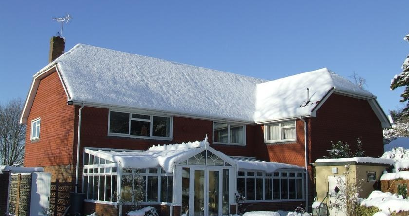 Wealden Hall, Мейдстоун — фото 1