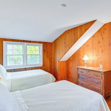 Walk to Amagansett Beach: Cottage w/ Deck!, 阿马甘西特 — 照片 2