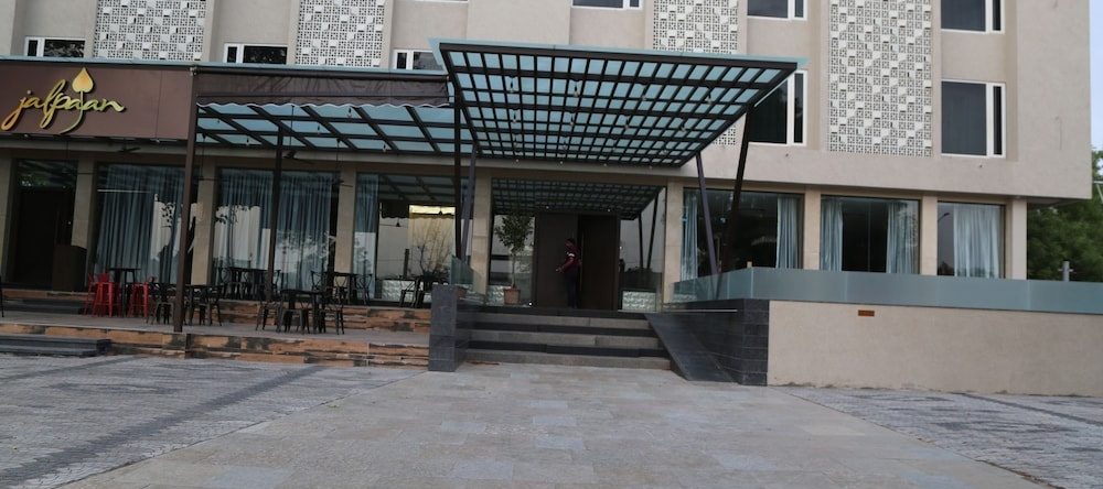 Hotel Ruturaj Regency, Dhule — photo 1