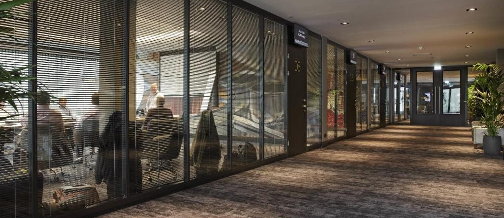 Van der Valk Hotel Sassenheim - Leiden, 萨内姆 — 照片 1