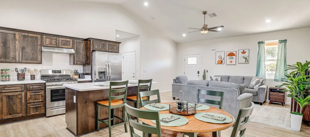 Hike & Ski! Home w/ Dog-friendly Yard in Eagar, Eagar — photo 1