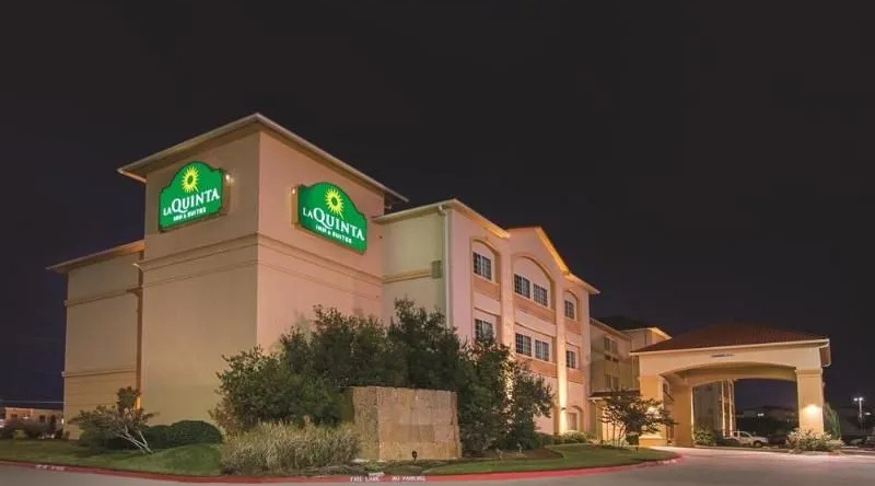 La Quinta Inn & Suites Woodway - Waco South, Вудвэй — фото 1