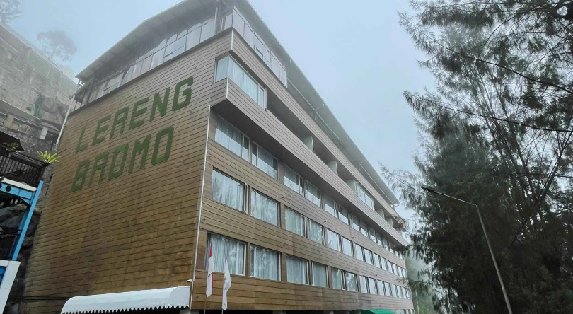 Lereng Bromo Hotel, 托萨里 — 照片 1