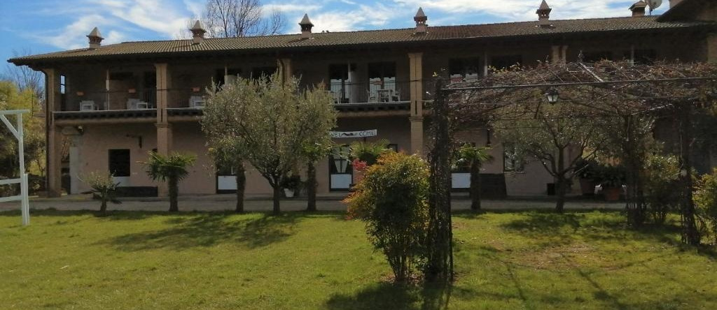 Agriturismo BB Cascina Reciago, 洛纳托德尔加尔达 — 照片 1