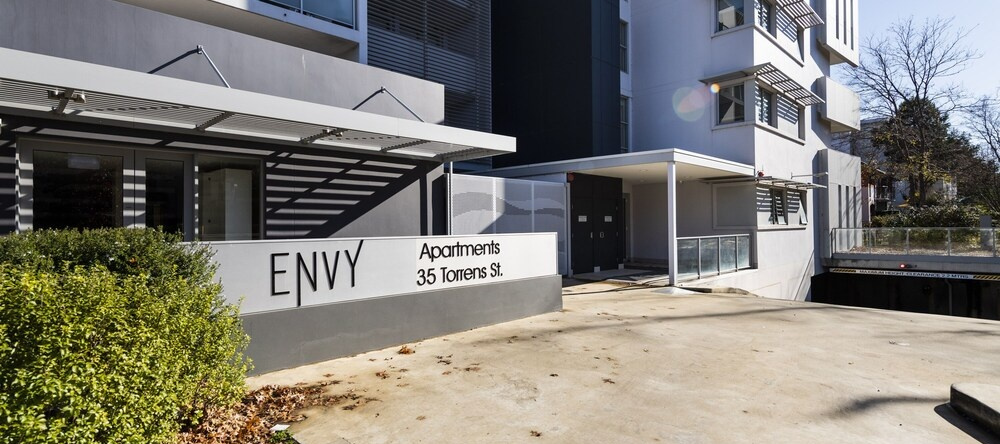 Accommodate Canberra - Envy, Braddon — photo 1