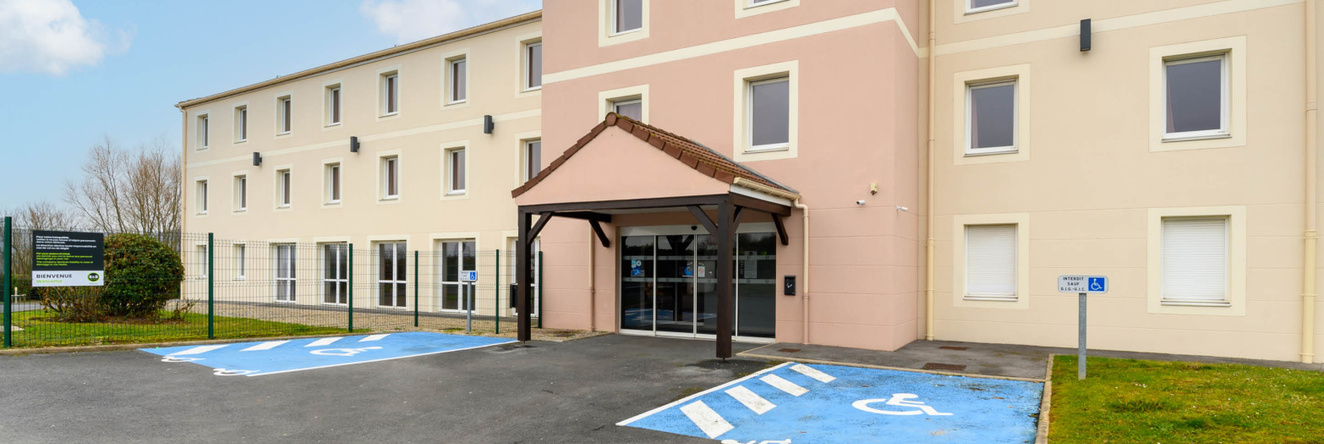 B&B Hotel Compiègne Thourotte, Туротт — фото 1