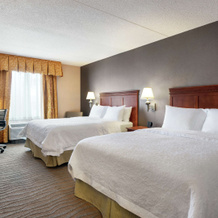 Hampton Inn & Suites Poughkeepsie, Покипси — фото 2