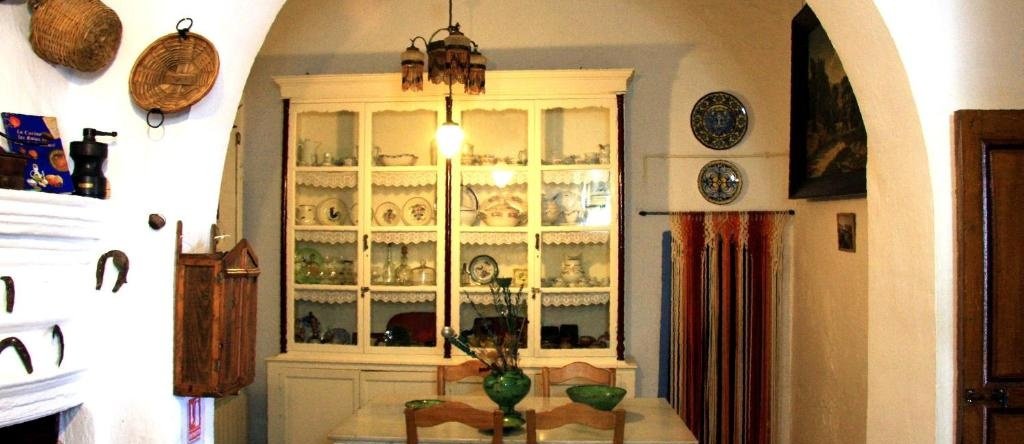Cortijo Buena Vista, 拉罗莱斯 — 照片 1