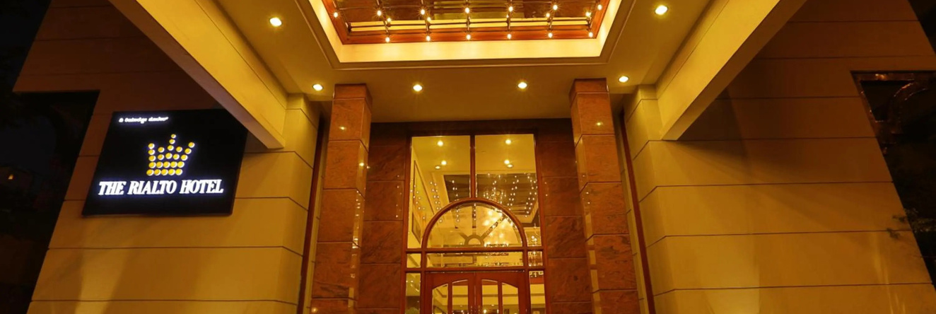 The Rialto Hotel, Бангалор — фото 1