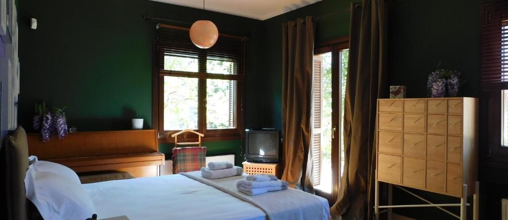 Anna's Mansion, 沃洛斯 — 照片 1