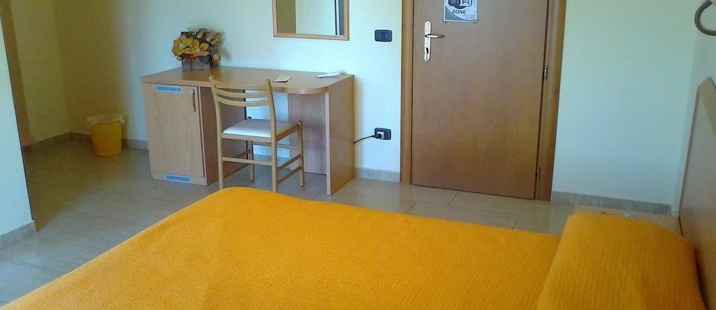 Life Hotel, Ariano Irpino — photo 1