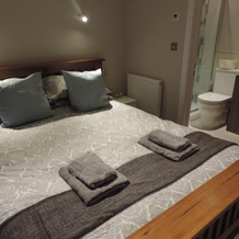 4 Bed Farnborough Air Accommodation, Фарнборо — фото 5