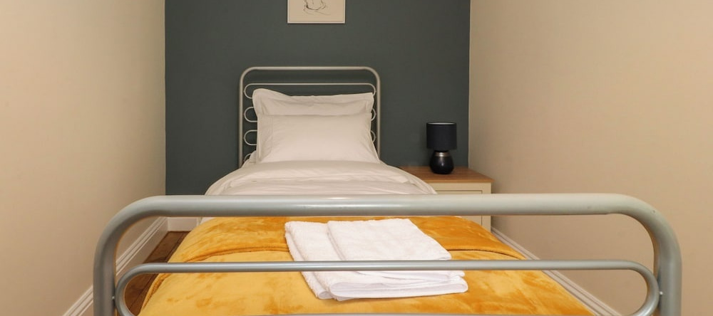 Popples Barn, Уодсворт — фото 1