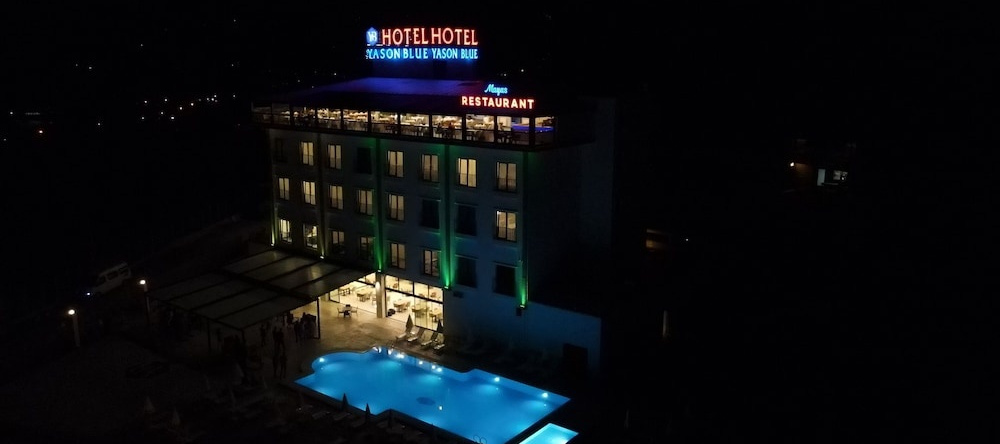 Yason Blue Hotel, 佩尔申贝 — 照片 1