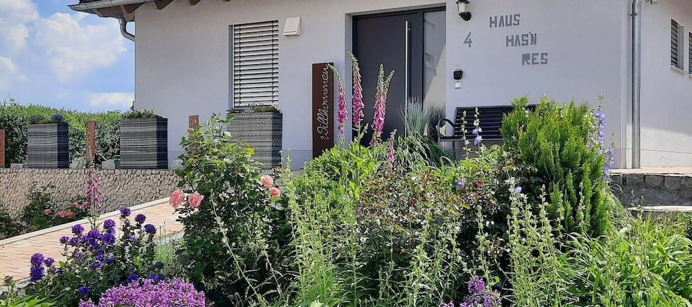 Spacious Holiday Home in Kleinwinklarn with Pool, 诺因堡福姆瓦尔德 — 照片 1