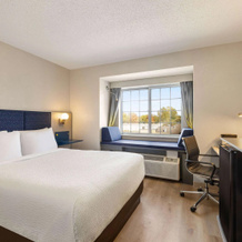 Microtel Inn & Suites by Wyndham New Ulm, New Ulm — photo 4