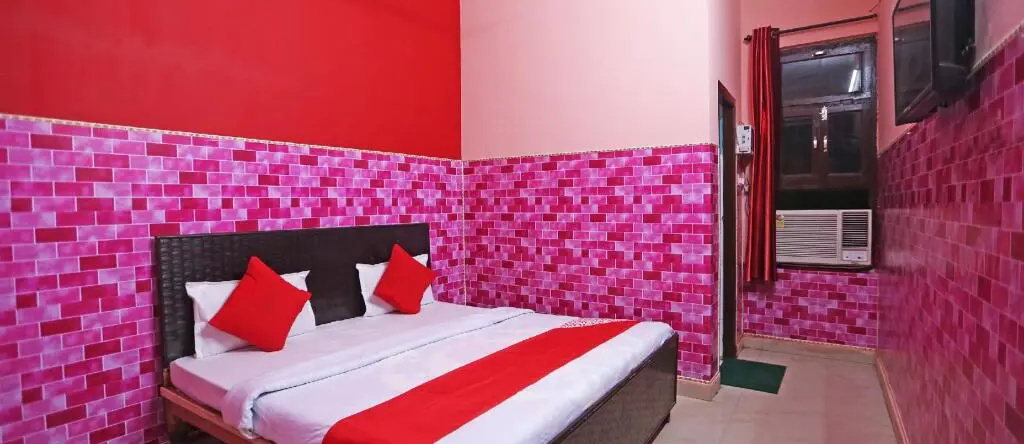 Sangam Guest House by OYO Rooms, 比瓦尼 — 照片 1