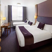 Premier Inn Chester Central North, Chester — photo 4