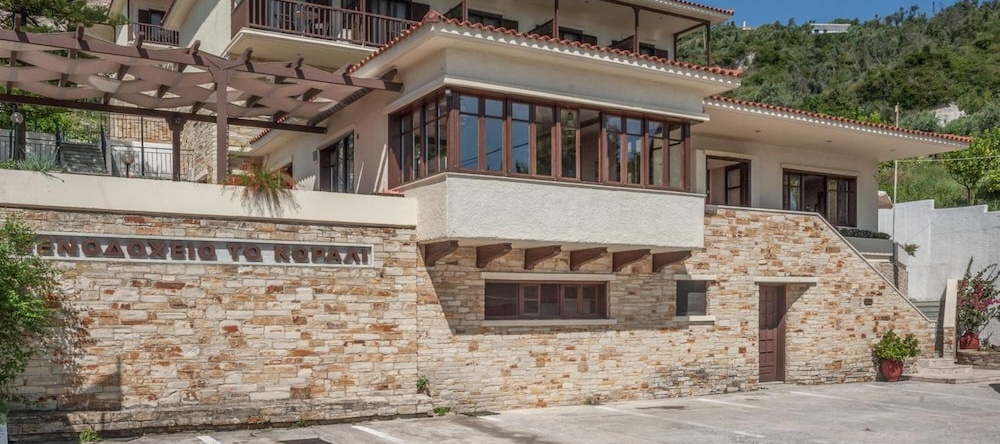 Corali Hotel, Kymi — photo 1
