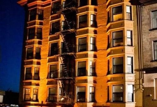 Arundel Mansion, Нью-Вестминстер — фото 1