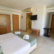 Natura Park Village Hotel & Spa, Psalidi — photo 5