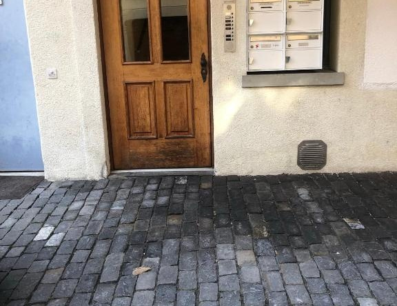 Private Apartment 20 min to Zurich, 布雷姆加滕 — 照片 1
