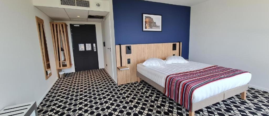 Hôtel Akena - Nantes Rezé Aéroport, 雷泽 — 照片 1