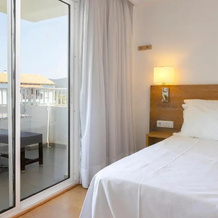 Hipotels Apartamentos Cala Bona, 松塞尔韦拉 — 照片 3