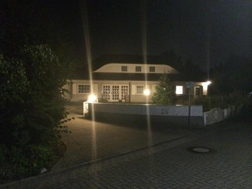 Studio Apartment L.Y.M.A., Wilhelmshaven — photo 1