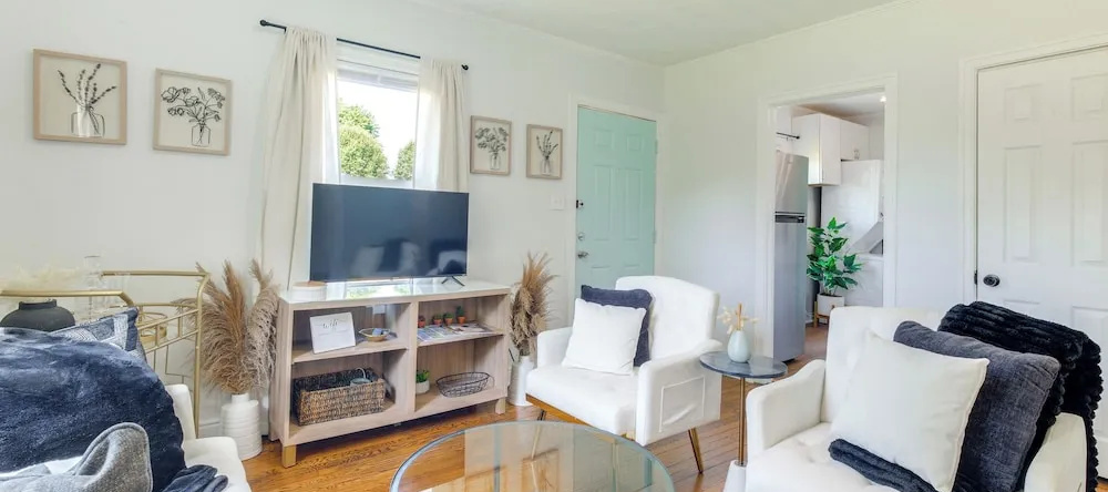 3 Mi to Downtown: Getaway in Richmond, 恩里科县 — 照片 1