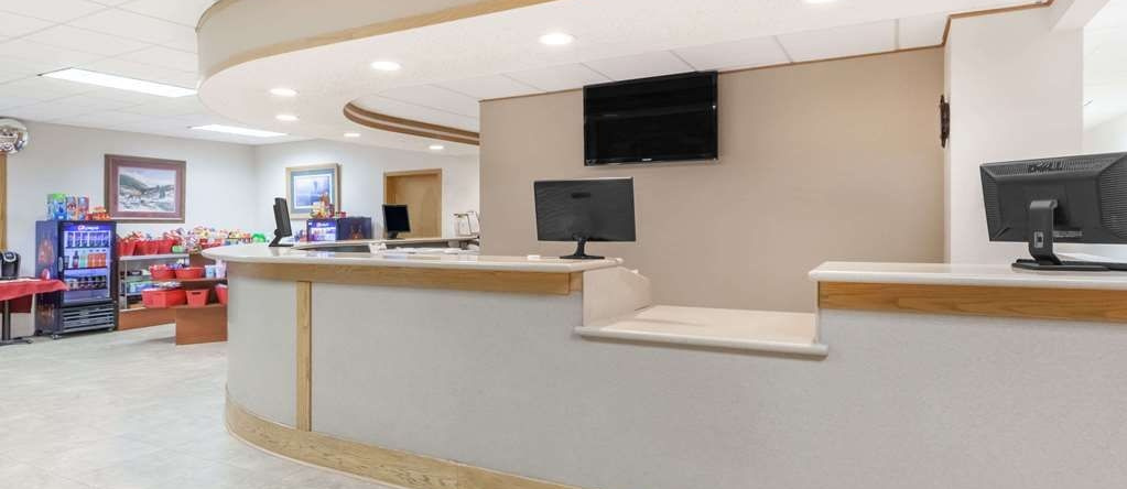 Ramada Grayling Hotel And Conference Center, 格雷灵 — 照片 1