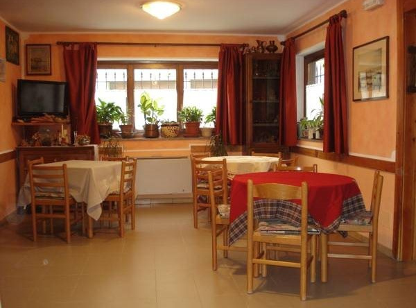 Hotel Croce Bianca, Brusson — photo 1