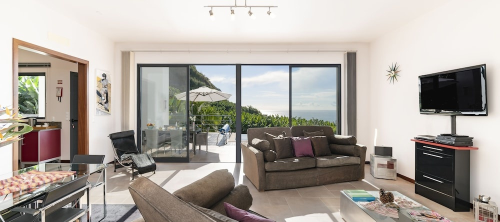 The Designhouse By Our Madeira, Арку-да-Кальета — фото 1