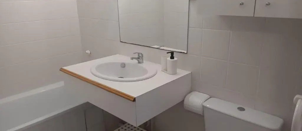 Rental Apartment Santana 1 - Hendaye 2 Bedrooms 6 Persons - Pop 6623, Хендее — фото 1