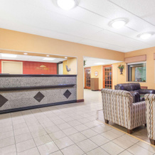 Howard Johnson Inn Suffern, Маува — фото 2